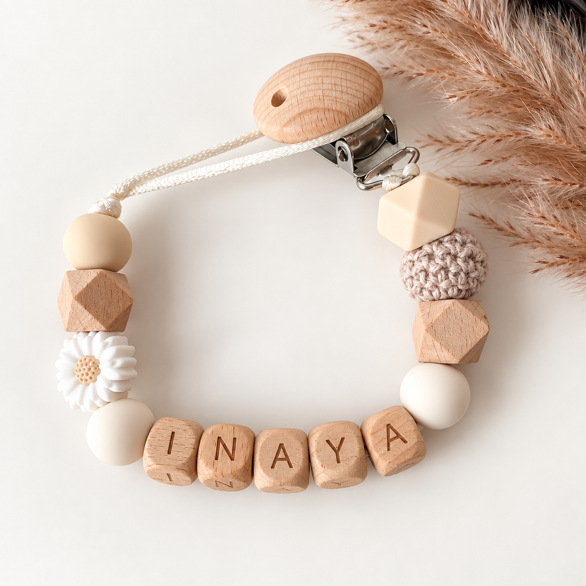 Speenkoord met naam bloem wit / beige